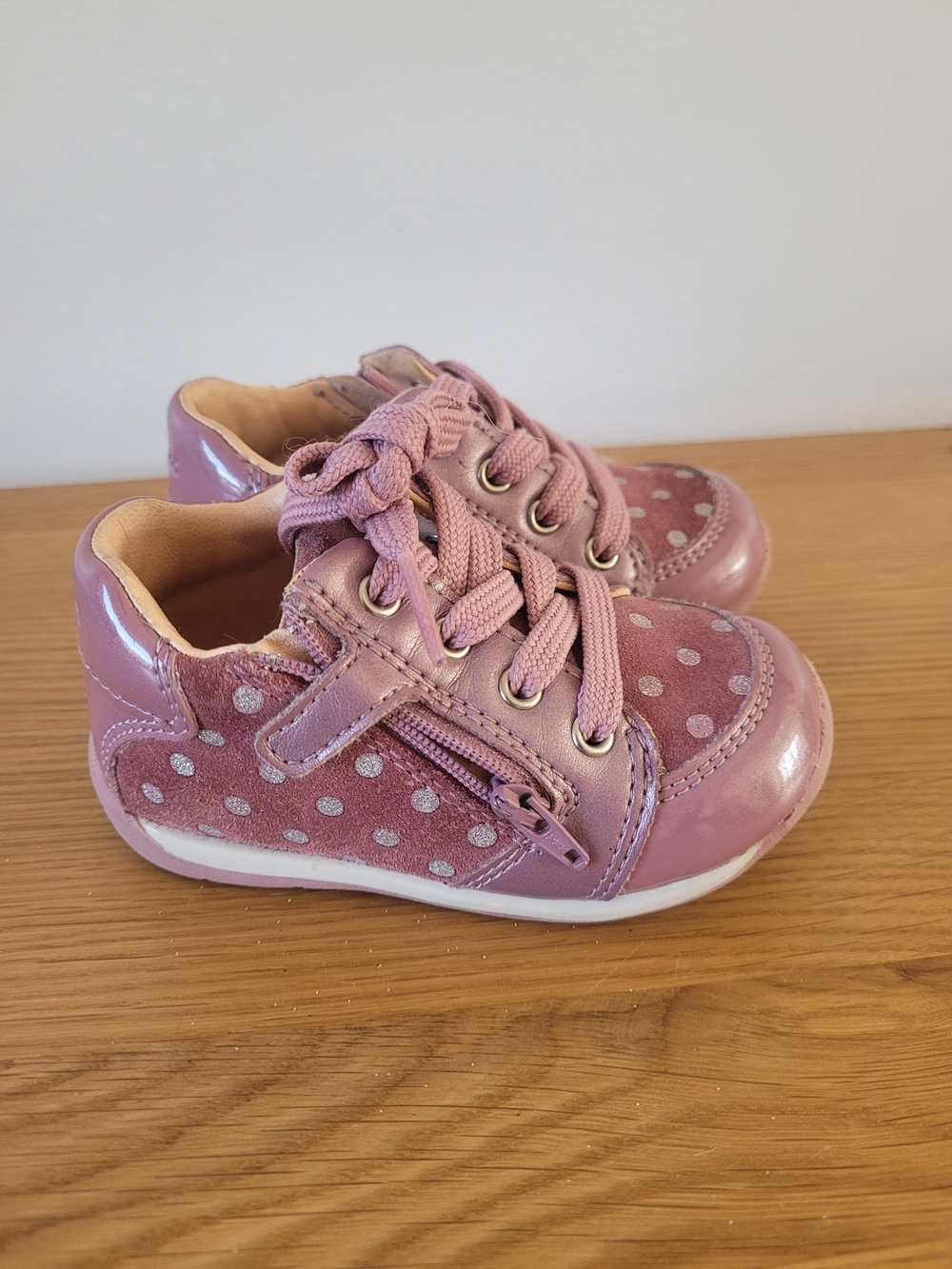 Geox Pink Polka Dot Leather & Suede Toddler Sneakers Size 5½ Baby Girl